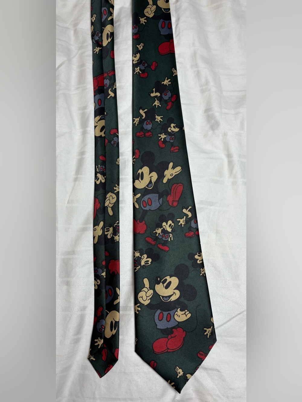 Vintage SILK Green Mickey Mouse Patterned Tie by Mercedes